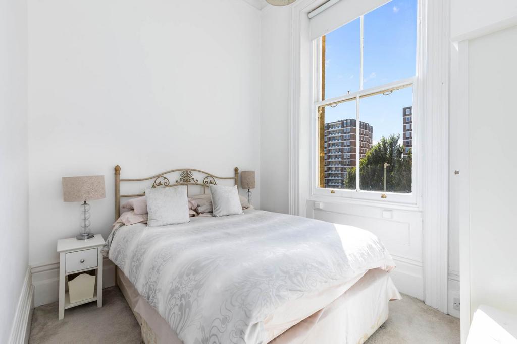 Apartment in Hove, Brighton and Hove - More