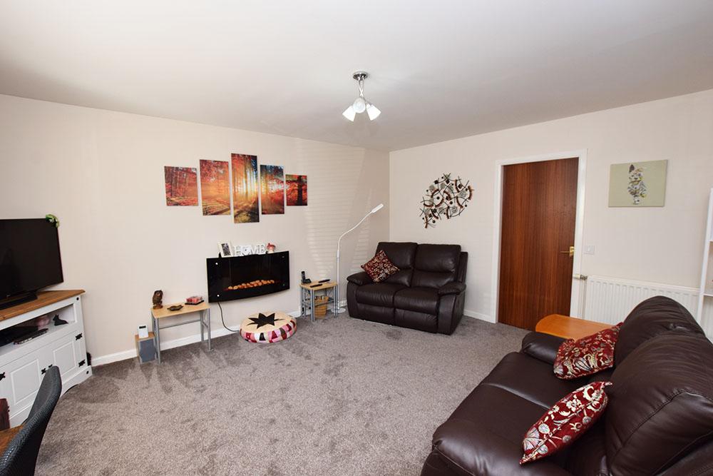 Quarter Share of 27 Forest Way, Blairgowrie PH10 3 bed semidetached