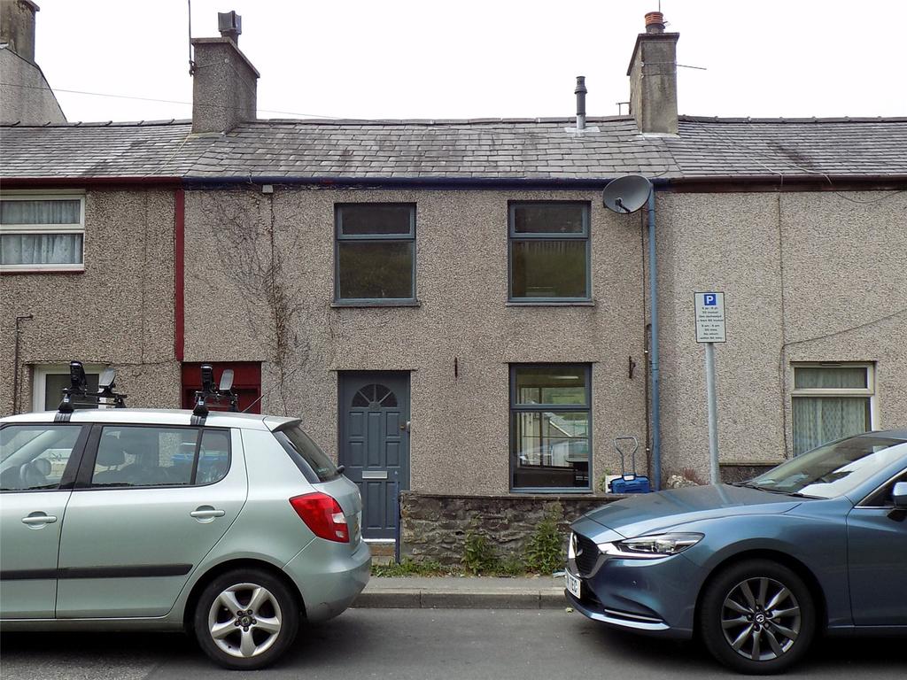 Stryd Bangor, Y Felinheli, Gwynedd, LL56 2 bed terraced house £625