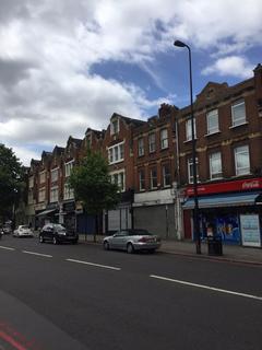 3 bedroom apartment to rent, Brixton Hill, London, SW2