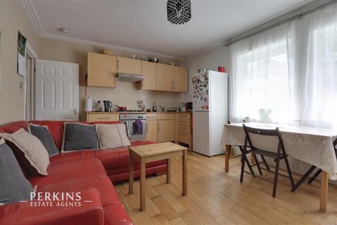 38 Studland Road, London, W7 3QX