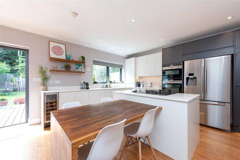 4 bedroom semi-detached house to rent - Sherrick Green Road, London, NW10