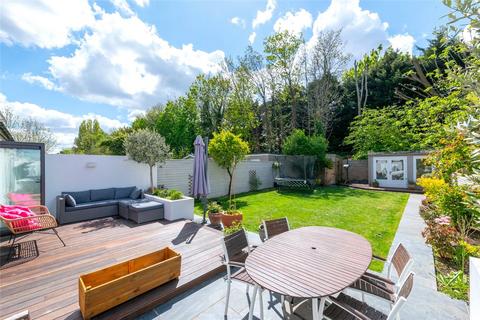 4 bedroom semi-detached house to rent - Sherrick Green Road, London, NW10