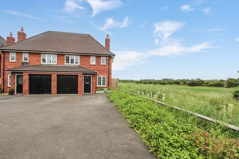 105 Brick Crescent, Stewartby, Bedford, MK43 9GG