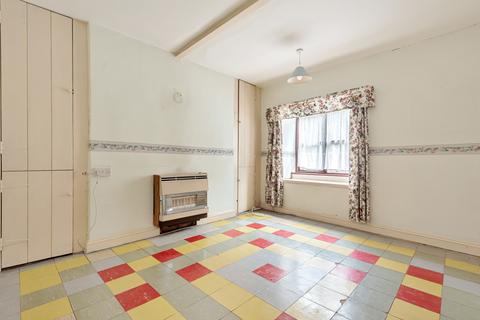 1 Hampton Hill, Avening, Tetbury, GL8 8NS