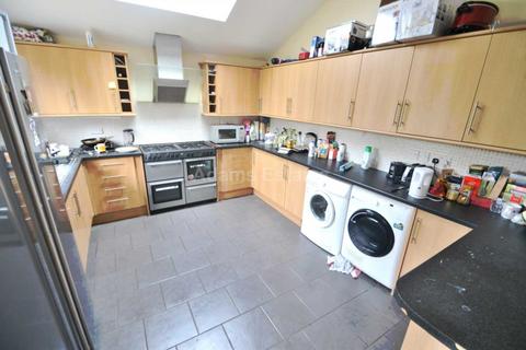 1 bedroom in a house share to rent, Hamilton Road, Reading