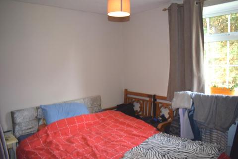 2 bedroom flat to rent, Countess Road, St. James, Northampton, NN5