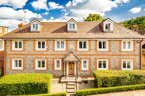 Charlwood House High Street, Streatley, Reading, RG8 9JB