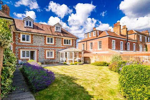 Charlwood House High Street, Streatley, Reading, RG8 9JB