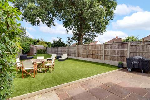 67 Manor Road, Ashford, TW15 2SL