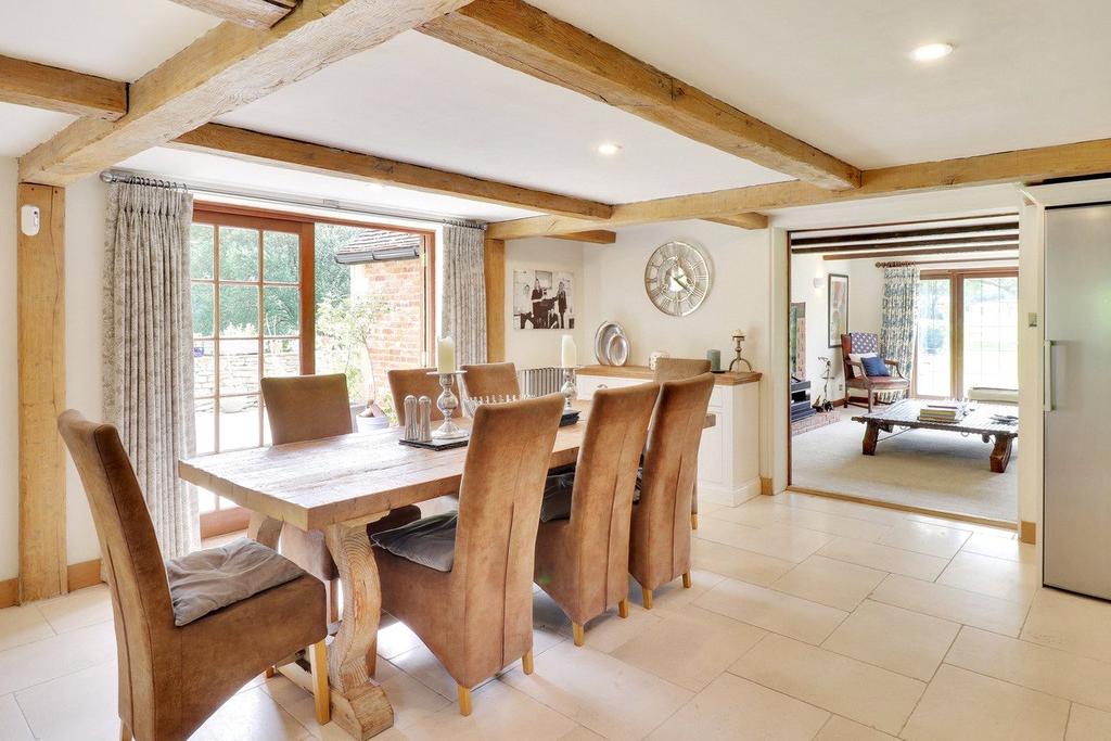 Breakfast Room