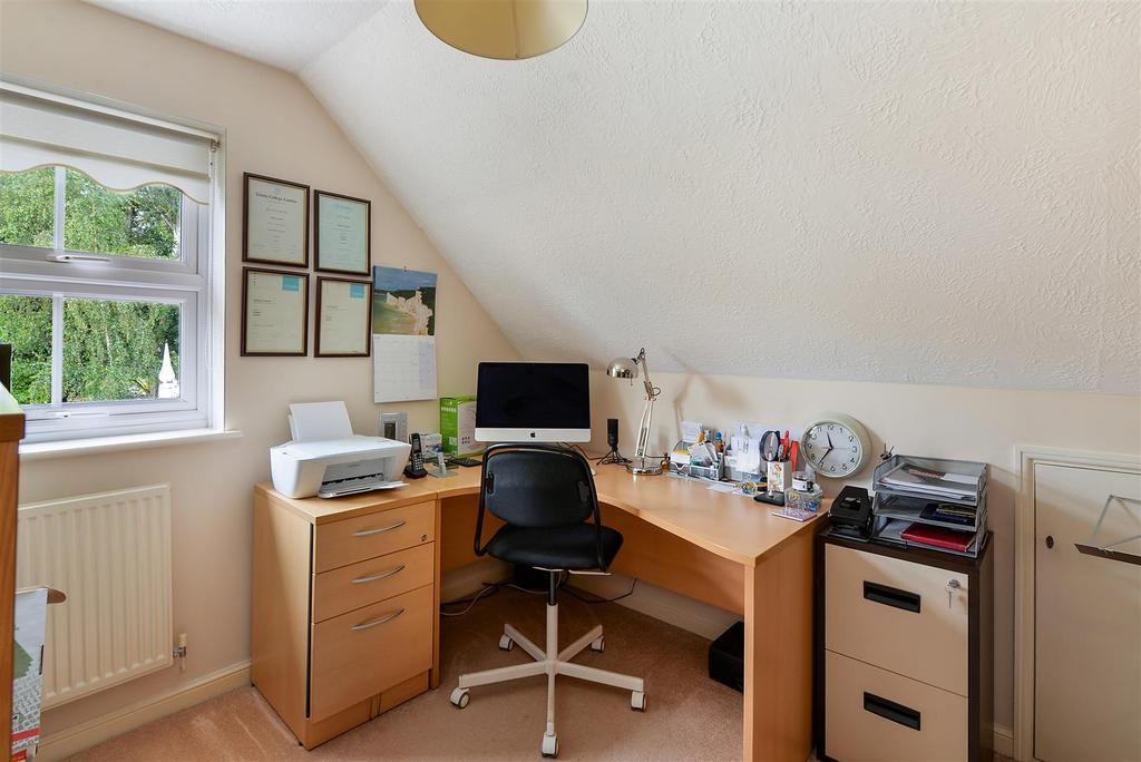 Bedroom/Study