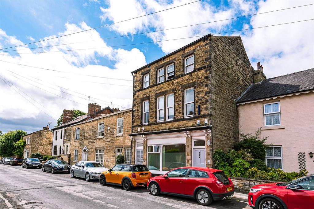 Church Street, Boston Spa, LS23 2 bed duplex £195,000