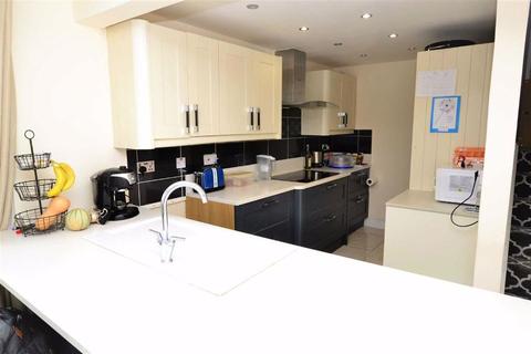 14 Abingdon Drive, Caversham, Reading, RG4 6SA