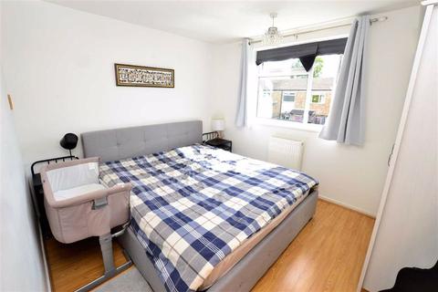 14 Abingdon Drive, Caversham, Reading, RG4 6SA