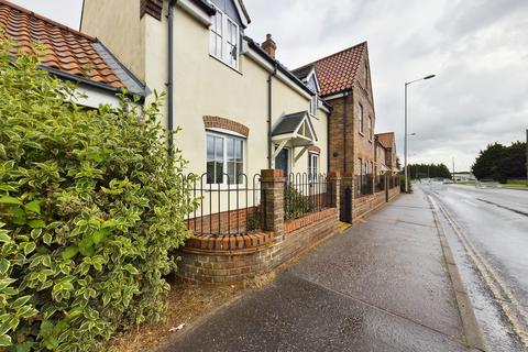 12 Baxter Close, Fakenham, NR21 8LE