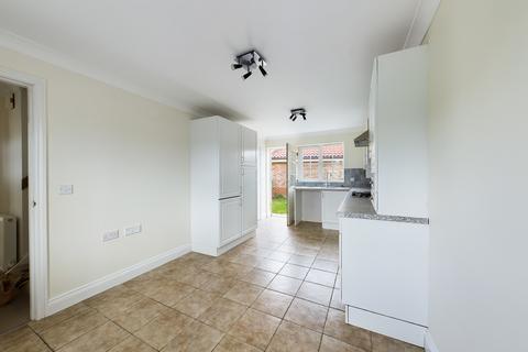 12 Baxter Close, Fakenham, NR21 8LE