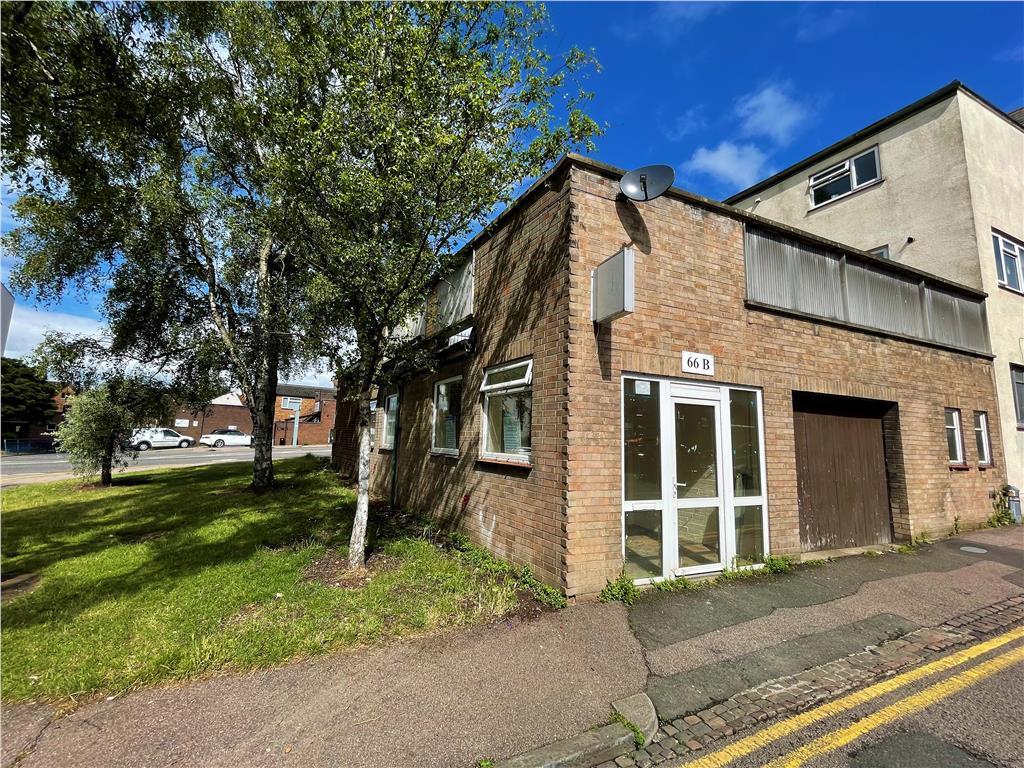 66B Bromham Road, Bedford, Bedfordshire, MK40 2QH Shop £600 pcm (£138 pw)