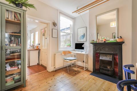7 Bishops Road, London, W7 2NZ