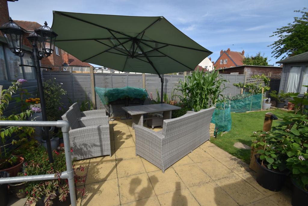 Patio/Seating area