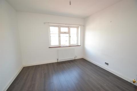 11 Eden Road, Beckenham, BR3 4AS