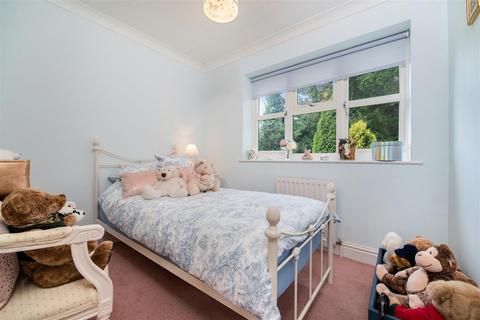 7 Onslow Drive, Ascot, SL5 7UL