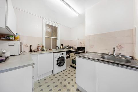 30 Fawnbrake Avenue, London, SE24 0BY