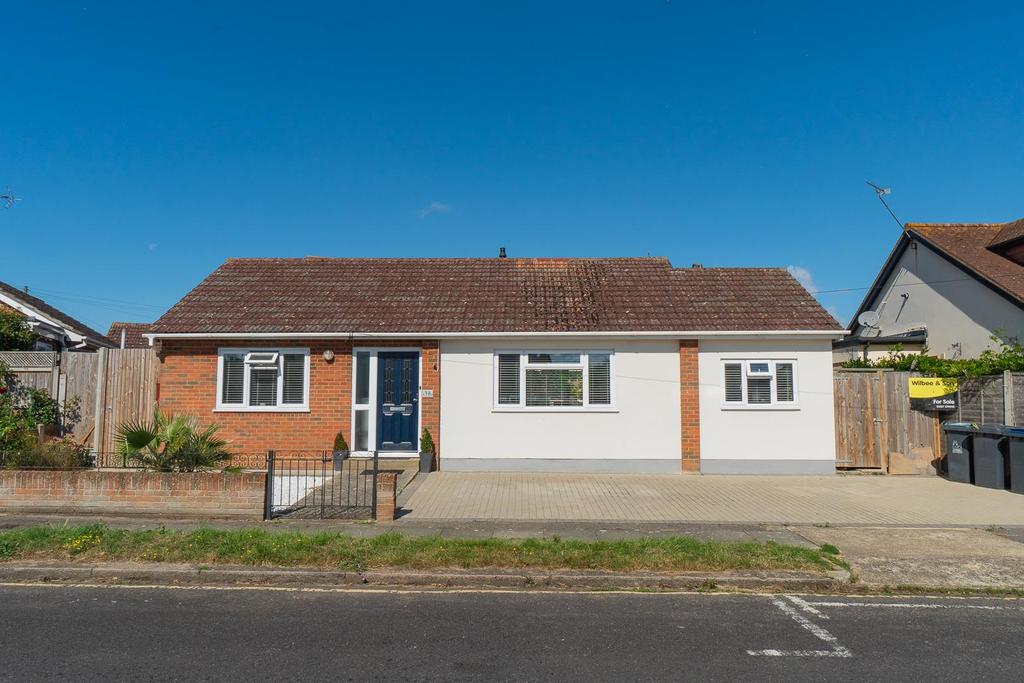 Linden Avenue, Herne Bay 2 bed detached bungalow £439,995
