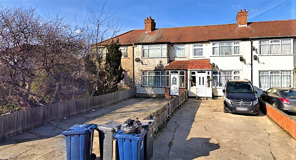 Maple Grove, Southall 3 bed terraced house £475,000
