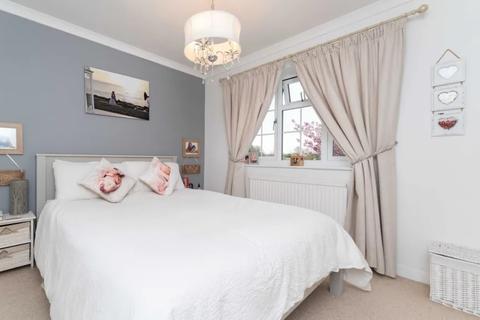 10 Stainby Close, West Drayton, UB7 9NH