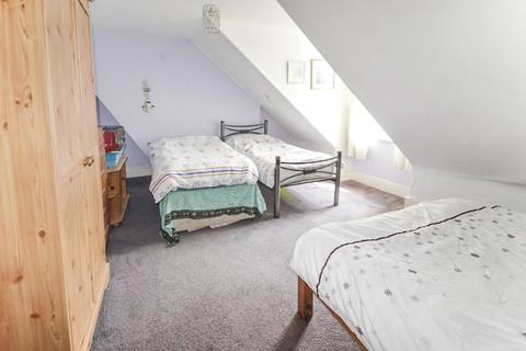 17 Brunswick Square, Herne Bay, CT6 5QE