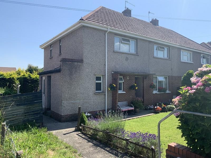 Heol Catwg, Neath, Neath Port Talbot. 2 bed flat £495 pcm (£114 pw)