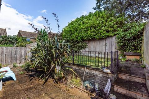 34 Wheatsheaf Close, Horsham, RH12 5TH