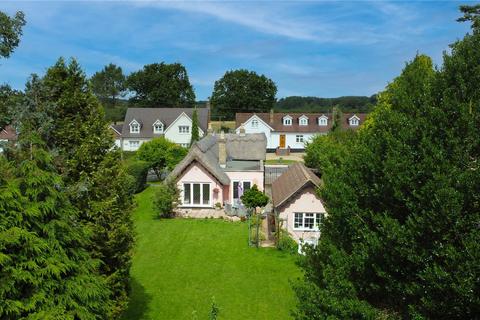 Kites Lodge, 108 Downham Road, Downham, Billericay, CM11 1QQ