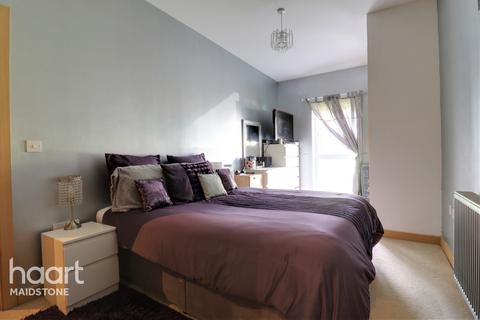 4 Cornhill Place, Maidstone, ME15 6GX