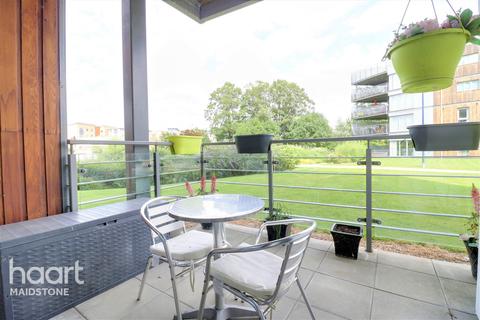4 Cornhill Place, Maidstone, ME15 6GX