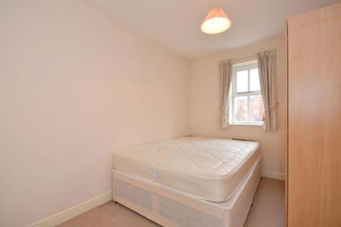 2 bedroom flat to rent, Macmillan Way, Tooting Bec
