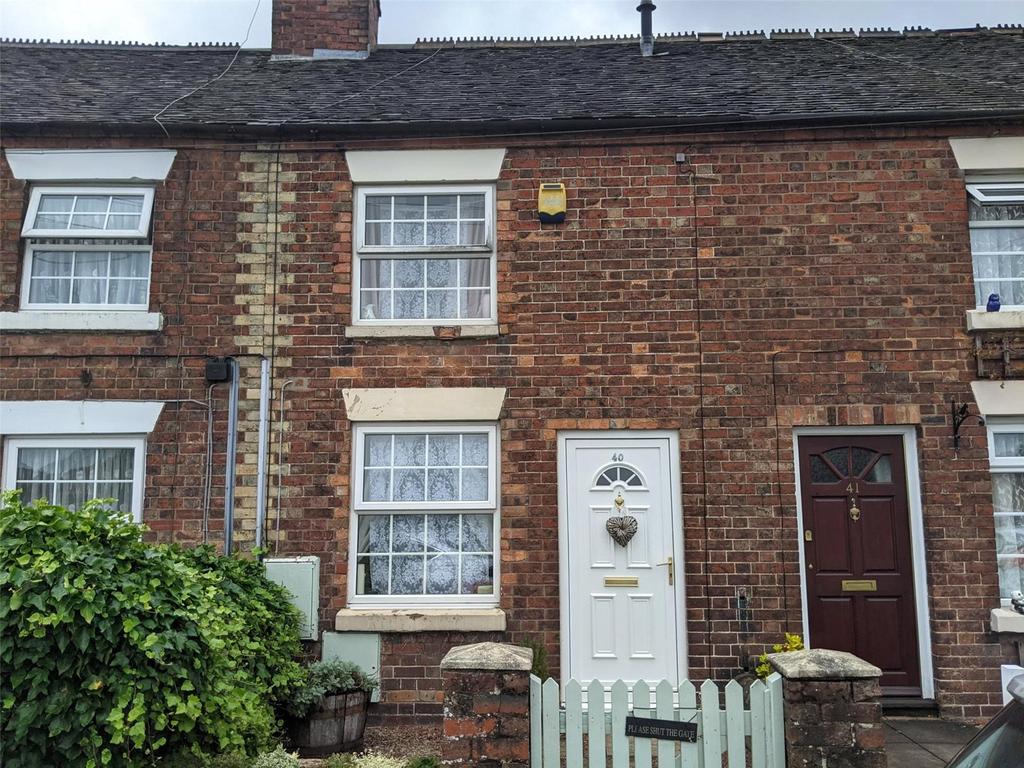 Woodhouse Lane, Horsehay, Telford, TF4 2 bed terraced house £155,000