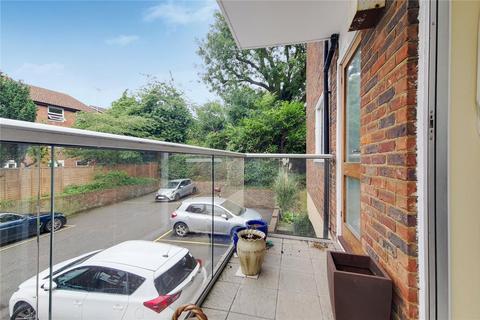 25 Oak Lodge Close, Stanmore, HA7 4QB
