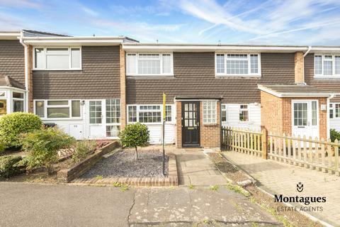 97 Thornhill, North Weald, Epping, CM16 6DP