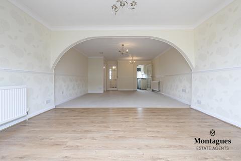 97 Thornhill, North Weald, Epping, CM16 6DP