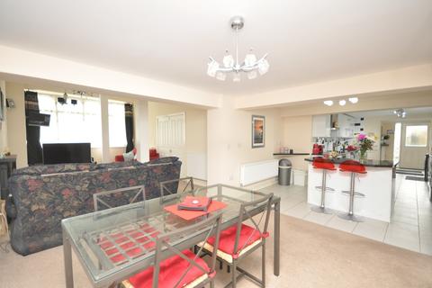 2 bedroom apartment for sale - Wortley Road, High Green