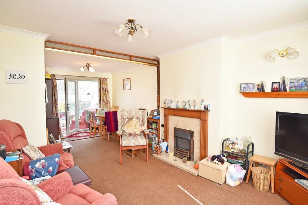Olive Way, Harrogate 3 bed semidetached house £215,000