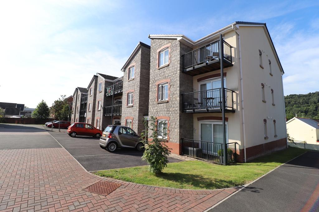 Heol Gruffydd, Rhydyfelin... 1 bed flat £625 pcm (£144 pw)