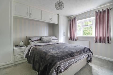 64 Methersgate, Basildon, SS14 2LT