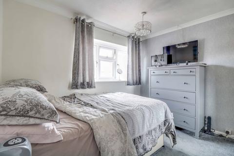64 Methersgate, Basildon, SS14 2LT