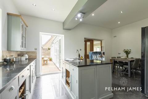 Maple Cottage Gretton Road, Harringworth, Corby, NN17 3AD