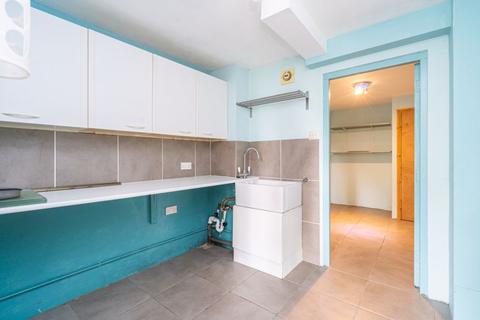 32 Bunby Road, Stoke Poges, Slough, SL2 4BP