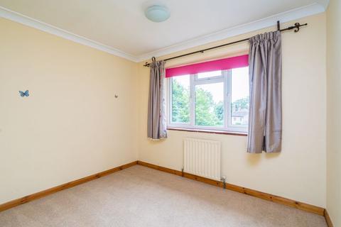 32 Bunby Road, Stoke Poges, Slough, SL2 4BP