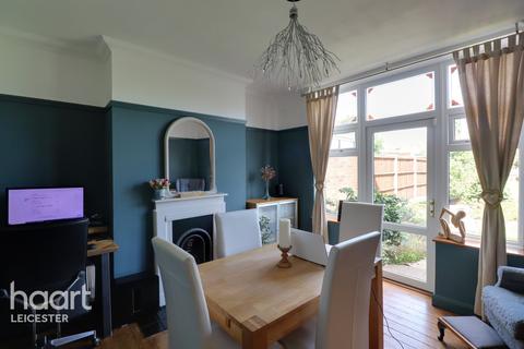 35 Barton Road, Leicester, LE3 9BD